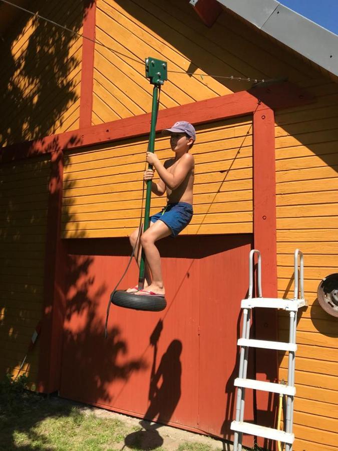 Gîte de 2 à 18 personnes Saint-Exupéry-les-Roches Extérieur photo